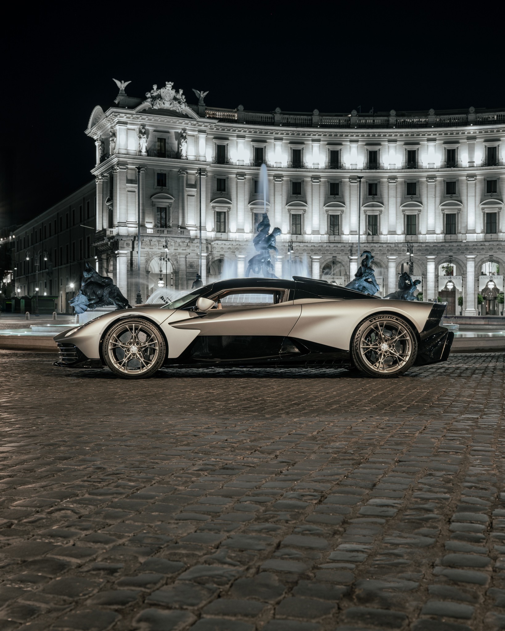 Aston Martin Valhalla阿斯顿马丁astonmartin 新任