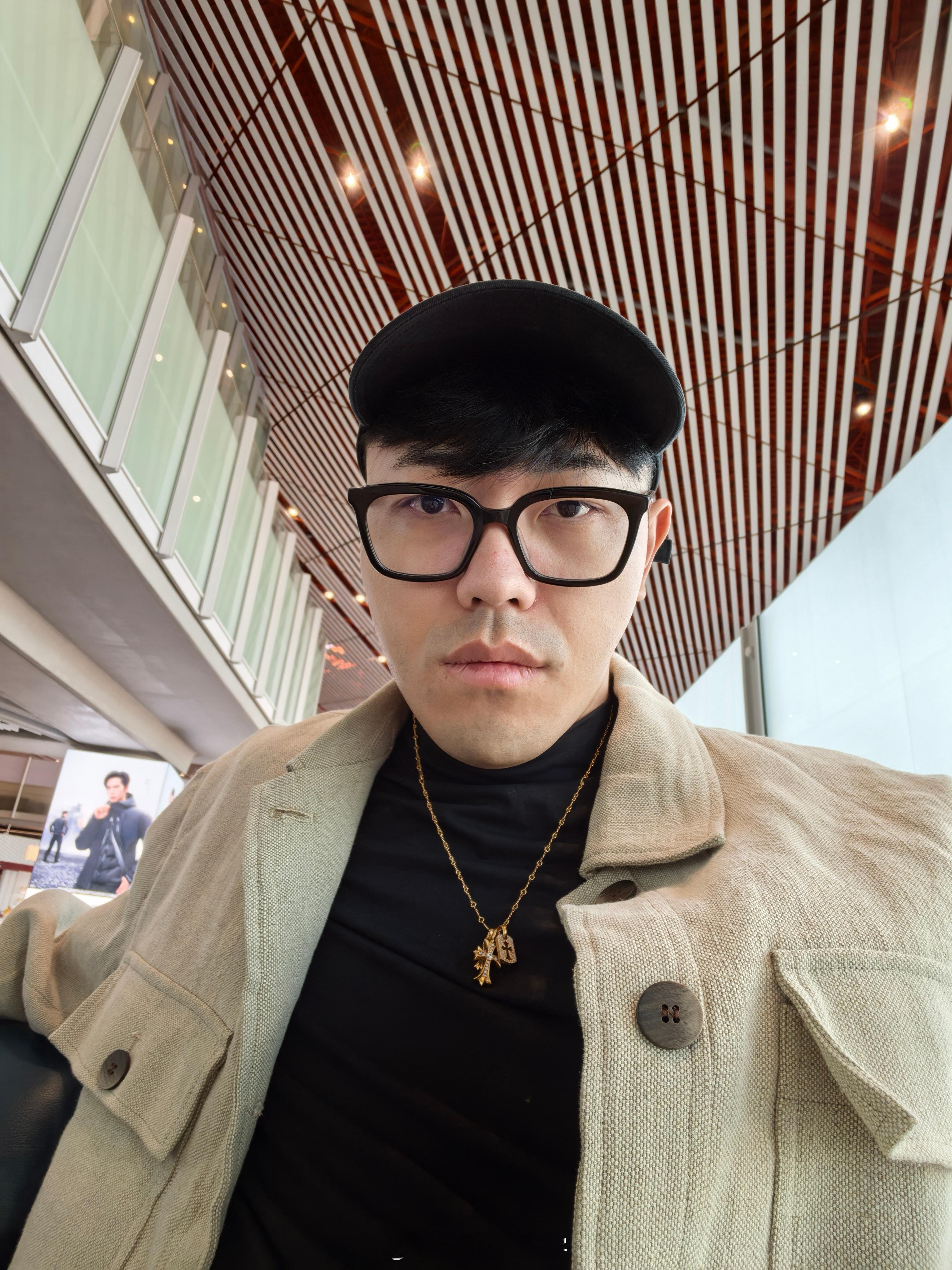 没赶上飞机[笑而不语][笑而不语][笑而不语]  ​​​