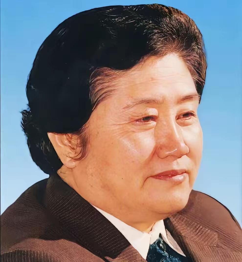 倪献策案，改革开放后第一个被判刑的正省级干部。1985年，他为情人郭晓红的弟弟走