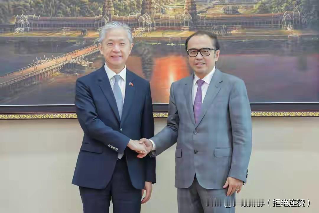 柬方再次恳请中国调停柬泰冲突！核心问题未解决，和平协商是关键
 
柬方盼中国出手