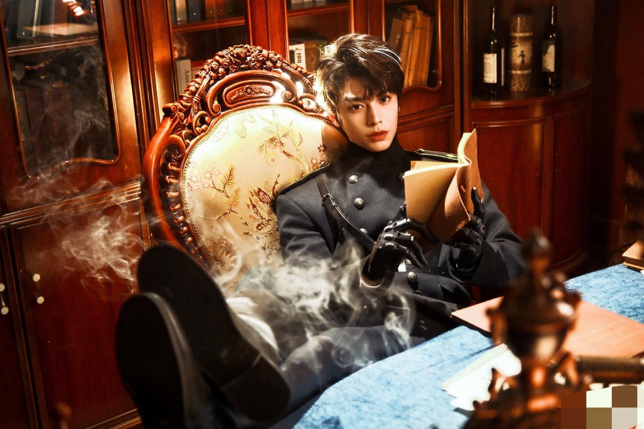 丁禹兮这颜值，谁扛得住！丁禹兮穿搭模版 南部档案上映 丁禹兮颜值演技又要封神了～