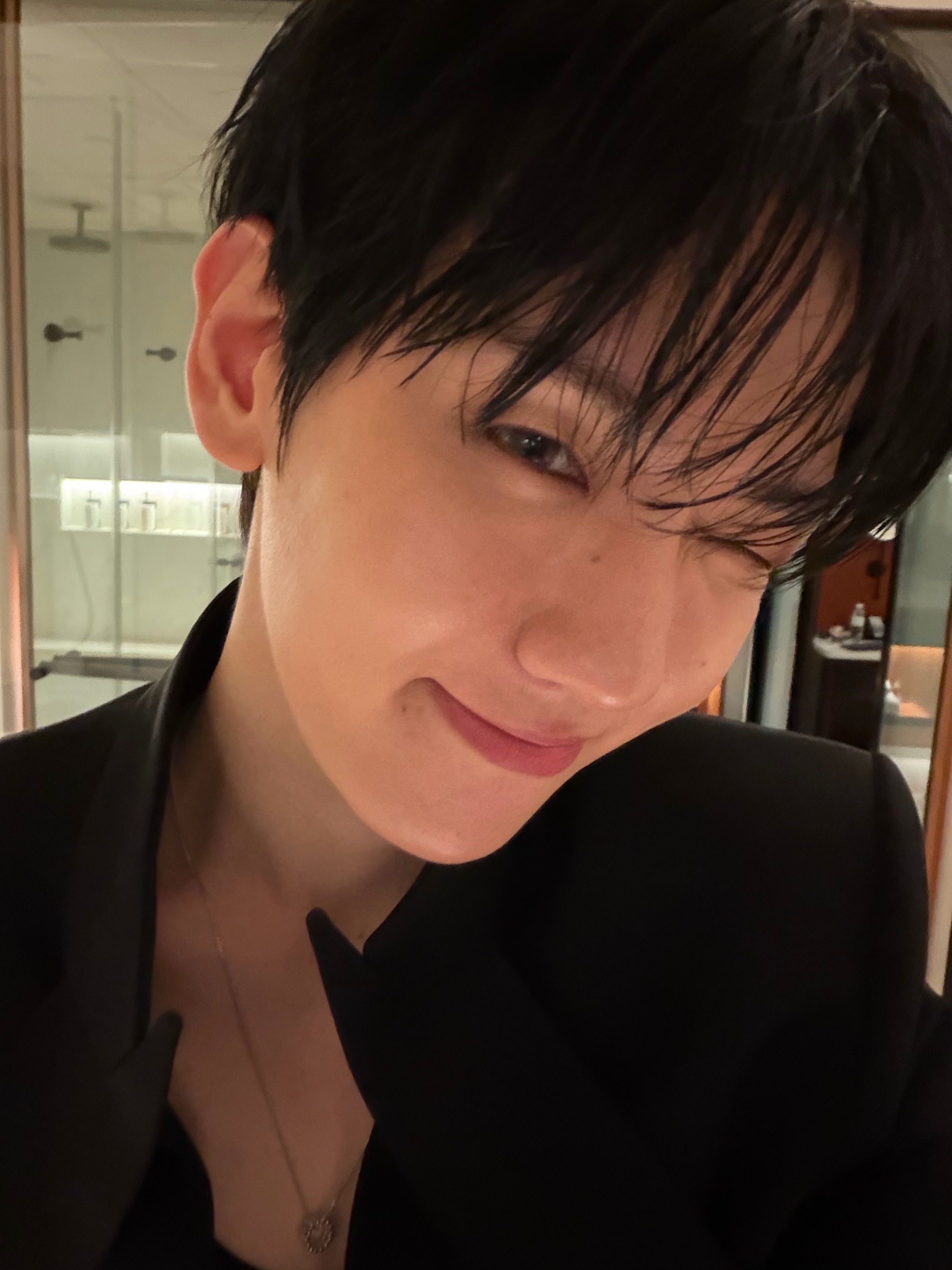 边伯贤边伯贤0506生日快乐健康平安幸福快乐🫳🏻🥰 