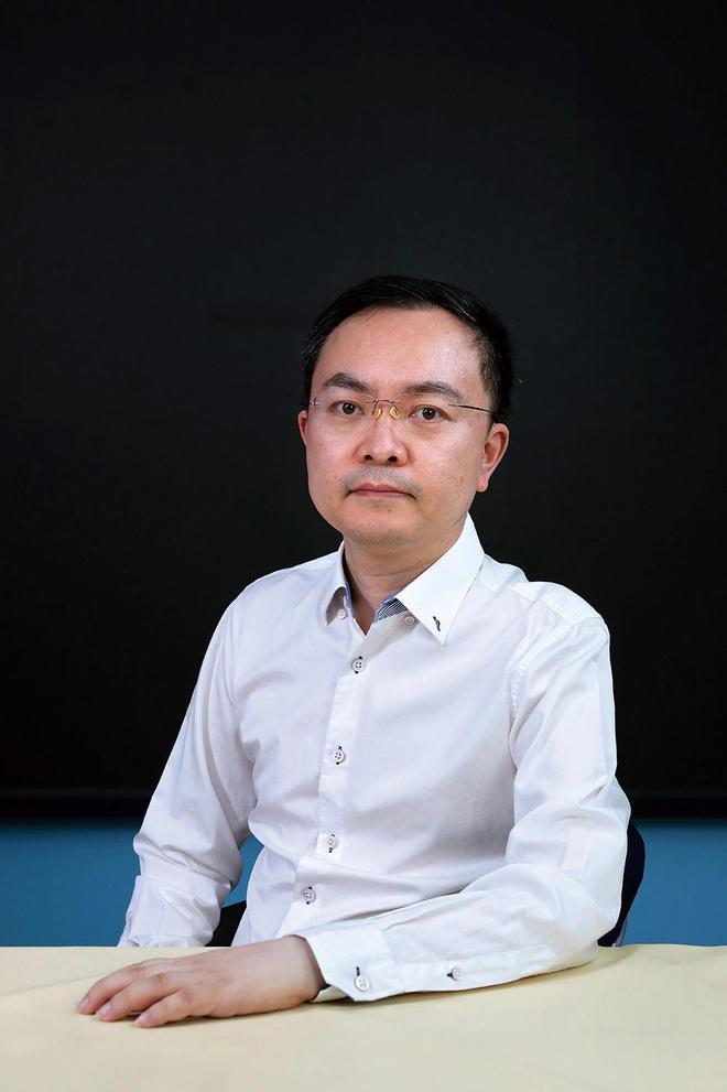 蔡磊先生有望康复？最近中美几乎在同一时间宣布脑机接口技术迎来新进展，蔡磊的渐冻症