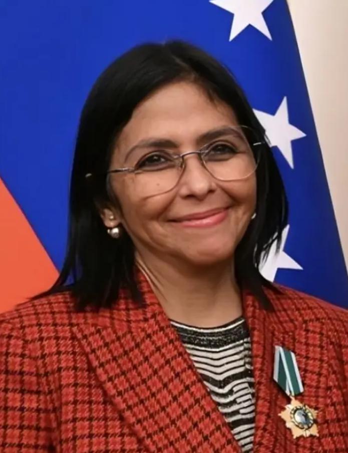 舔的太快了，有点跟不上，美国表示，委内瑞拉将向美国提供一亿美元黄金，同时还有很多