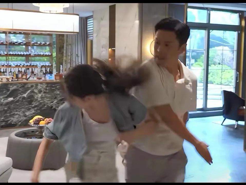 电视剧很多，琳琅满目，目不暇接，都有时代倾城的宣导意义，雅俗共赏。
近期的《凡人