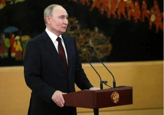 西方摊牌后，普京也撂下狠话：一旦俄罗斯战败，后果只有一个。
 
西方这边刚把对俄