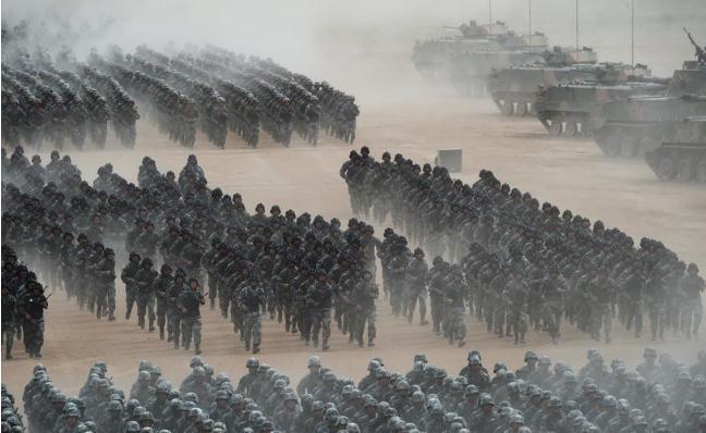 热血沸腾！还记得2017年那场燃爆全网的朱日和阅兵吗？1.2万名官兵，600多台