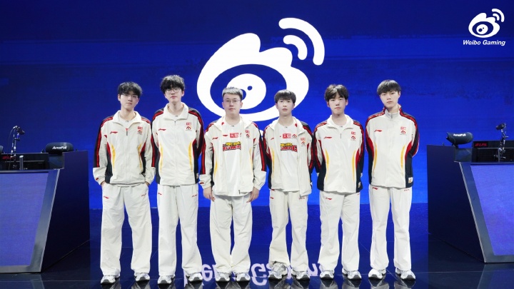 WBG赛后更博致歉：对不起，我们辜负了所有粉丝的信任
