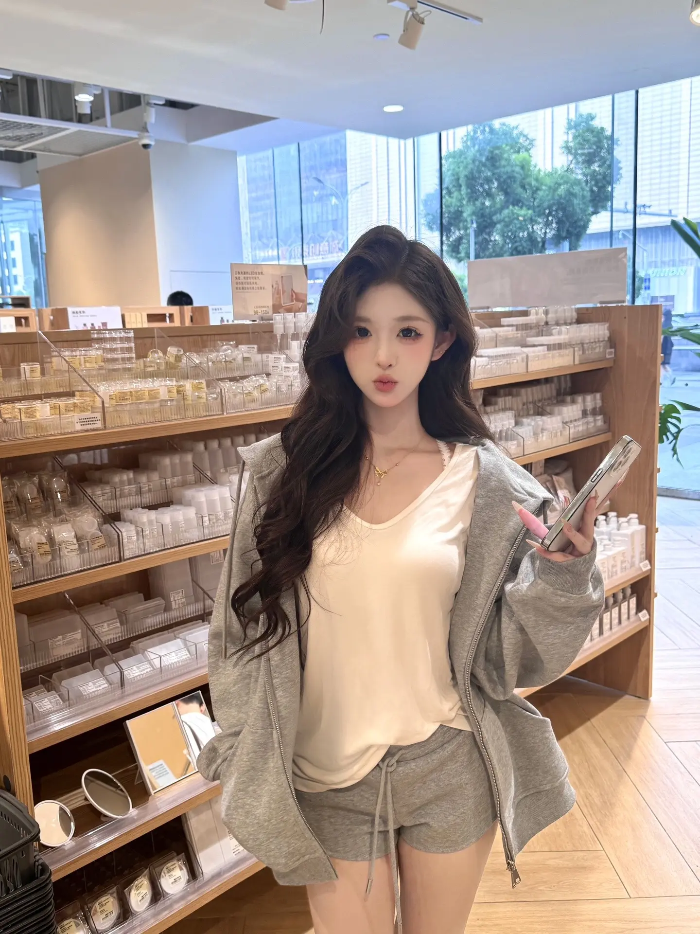 爱是一直为我举起相机