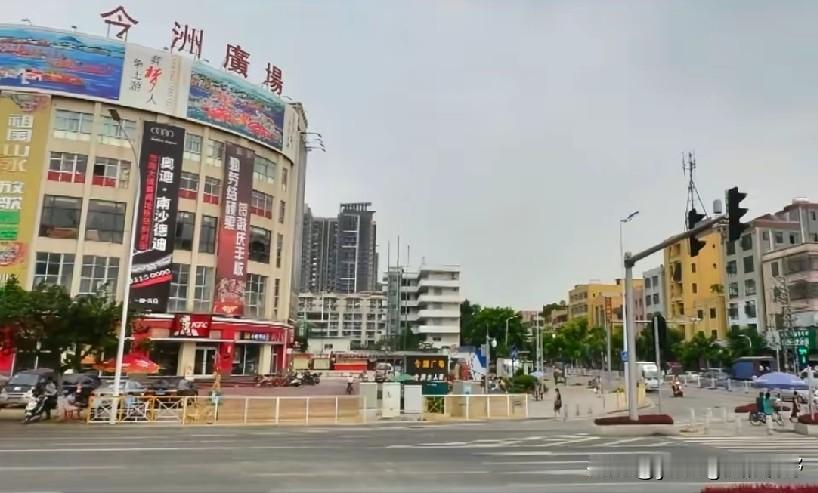 一组大约拍摄于2015年时期南沙的老照片。那时候的南沙还没进入房地产开发的高峰，