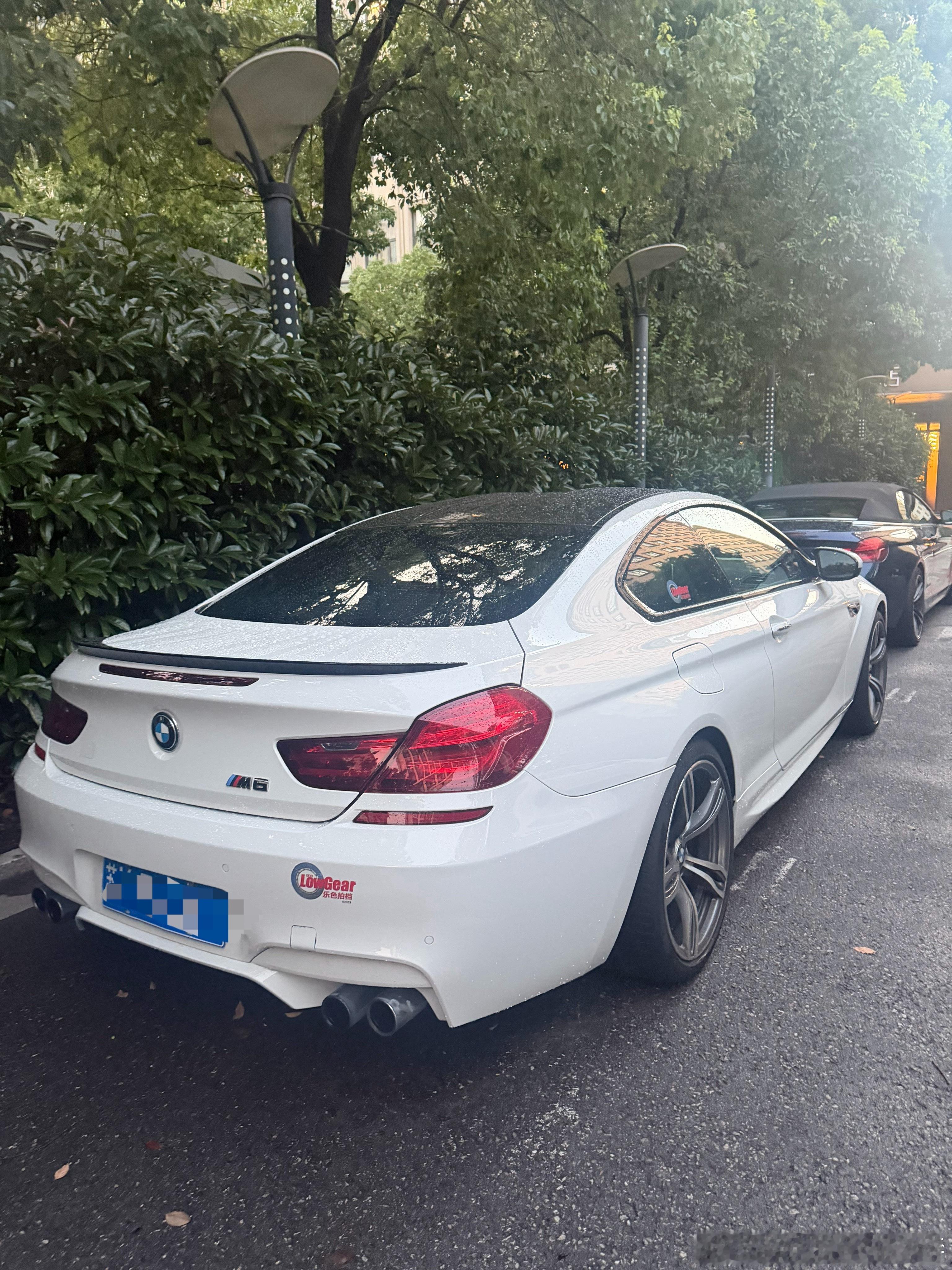 这两台车真的是太狂了E63 M6 E64 650一台V10 5.0自然吸气一台4
