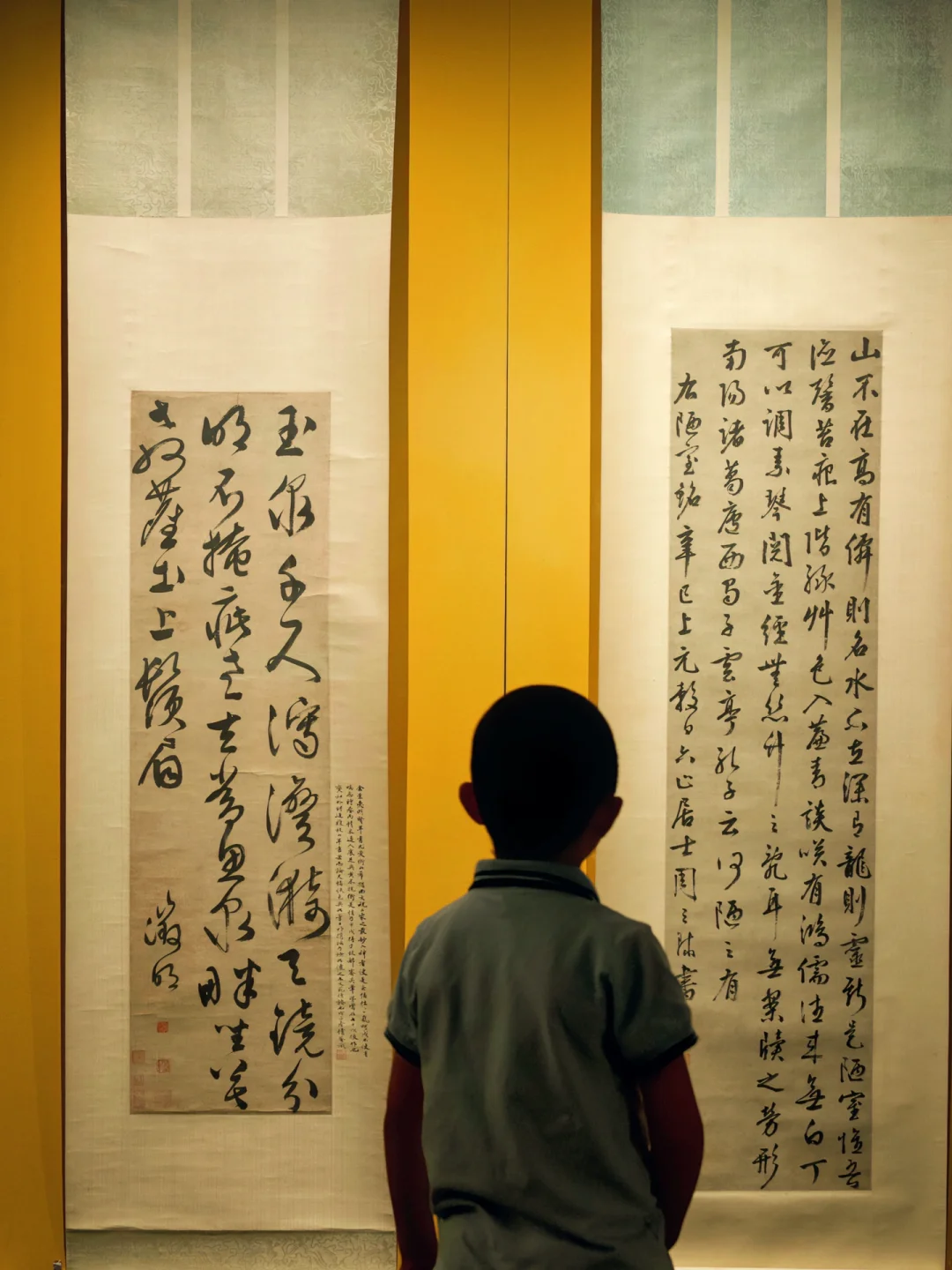 好喜欢成博的夜场，避开人群看新展👏