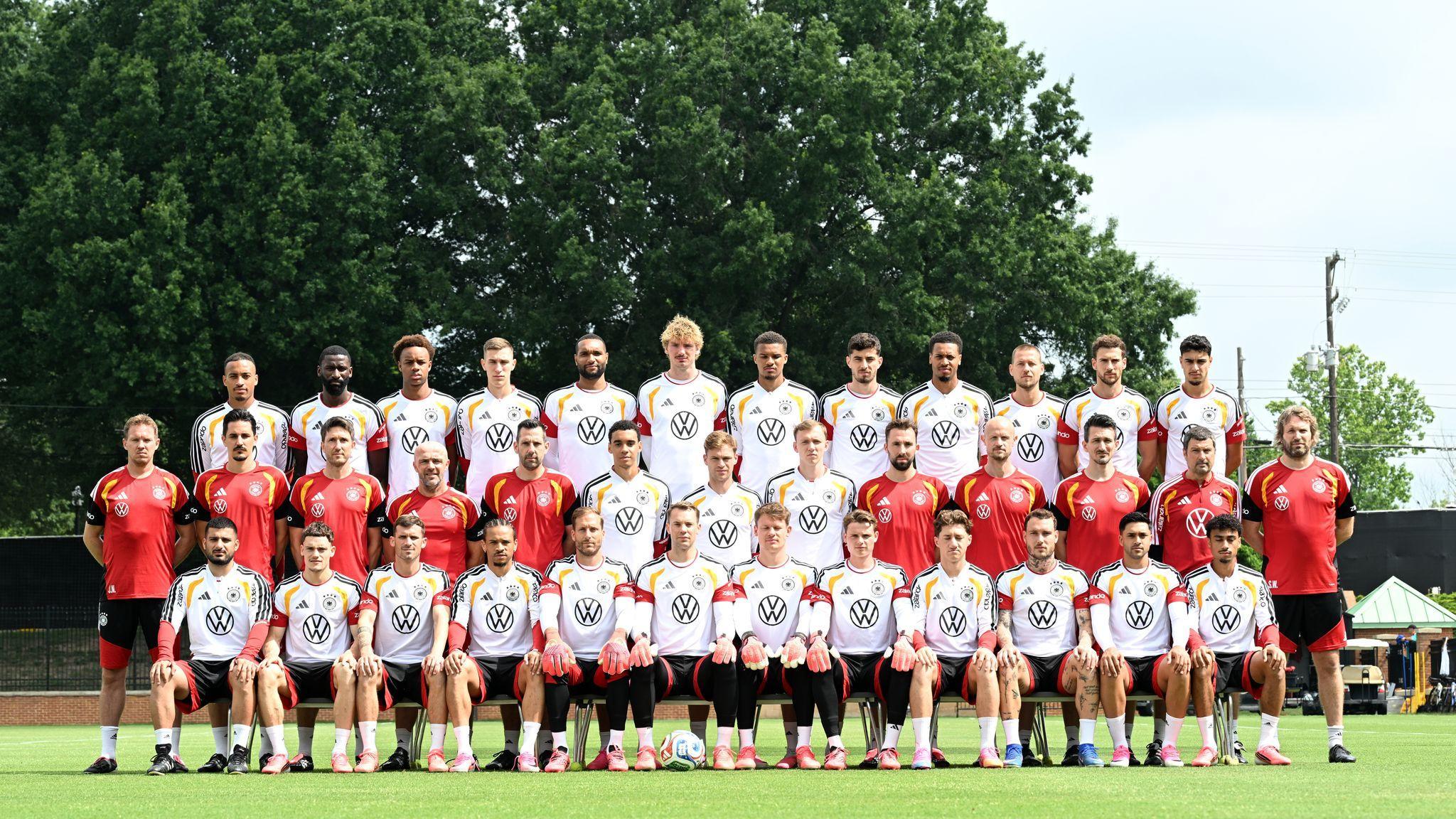世界杯 2026世界杯德国队官方全家福。 