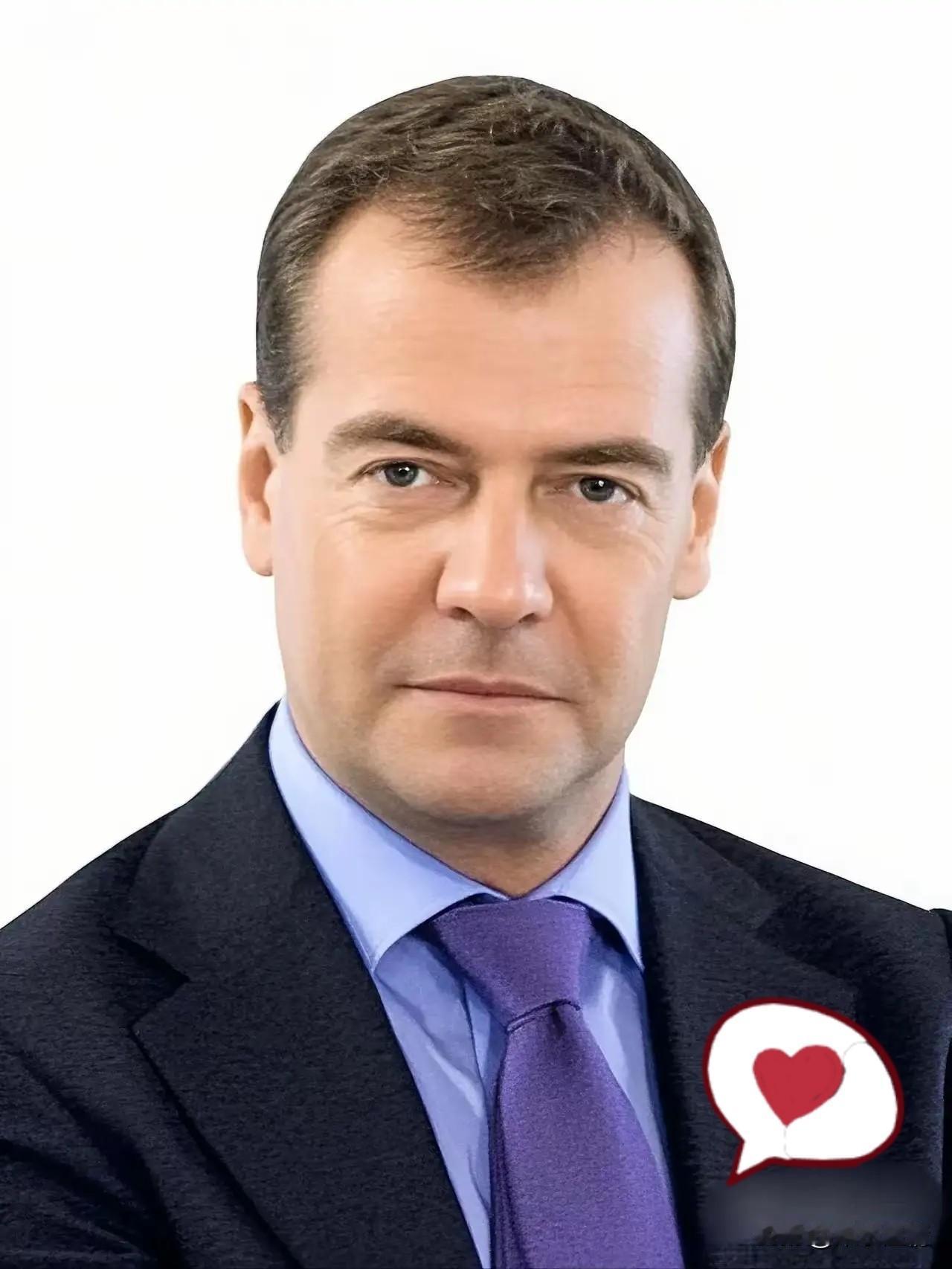 梅德韦杰夫最新消息！
4月16日，俄罗斯联邦安全会议副主席梅德韦杰夫直接撂下狠话