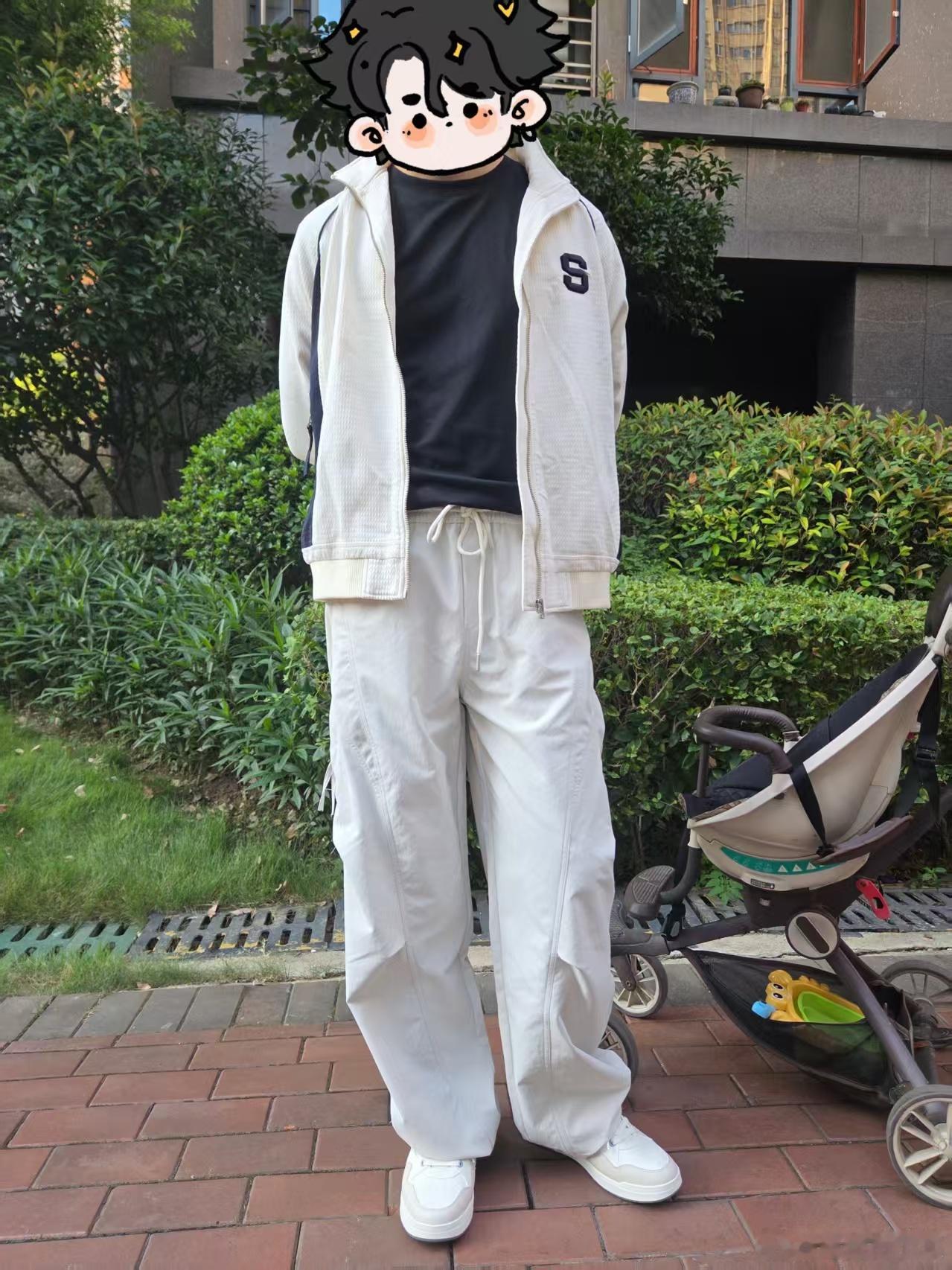 这家工厂特别术业有专攻，只做男士裤装。夏天就是短裤，秋冬就是长裤。价格86-96