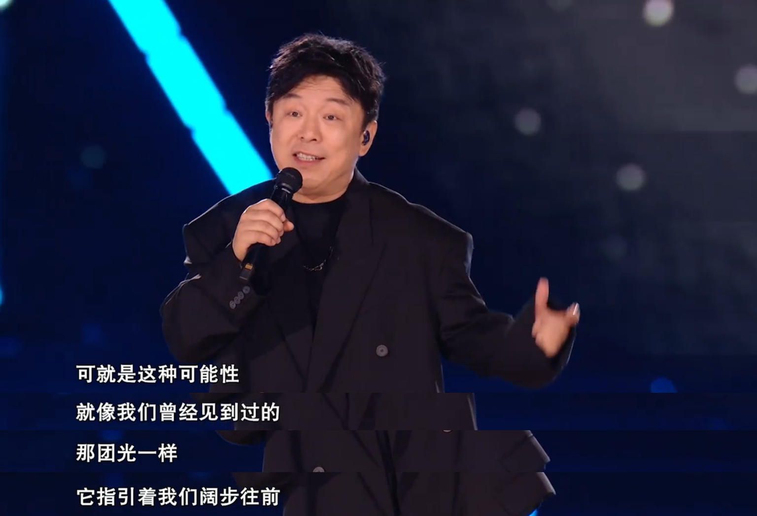 黄渤没有退路就是胜利之路 黄渤说时代不会阻止任何人闪耀作为一个盯了鸿蒙系统这么些