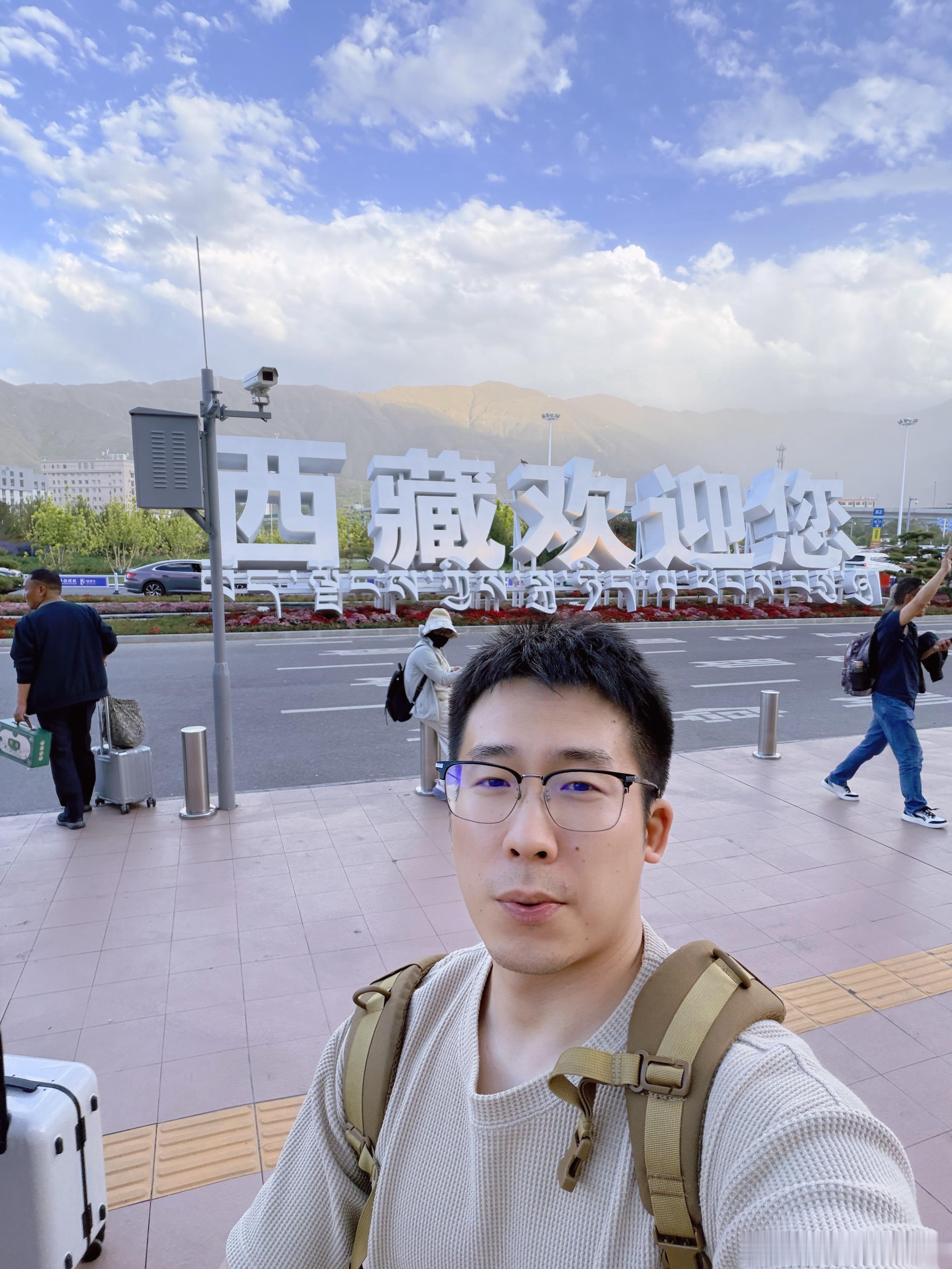 很多人问我为啥不去对比其他车型，去博弈更大的流量，破圈更容易涨粉。我还是那个角度