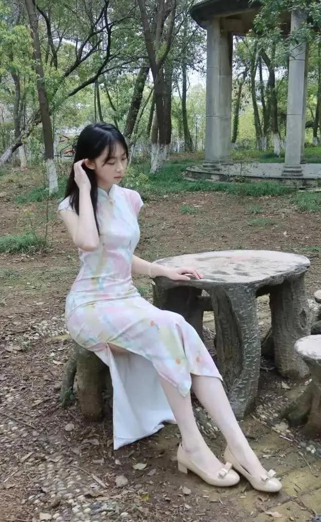 还得是汉服旗袍之美才够韵味！