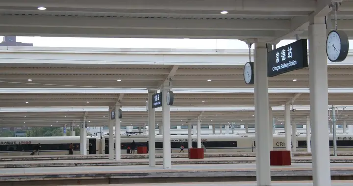 1月19日，常德站4趟列车停运