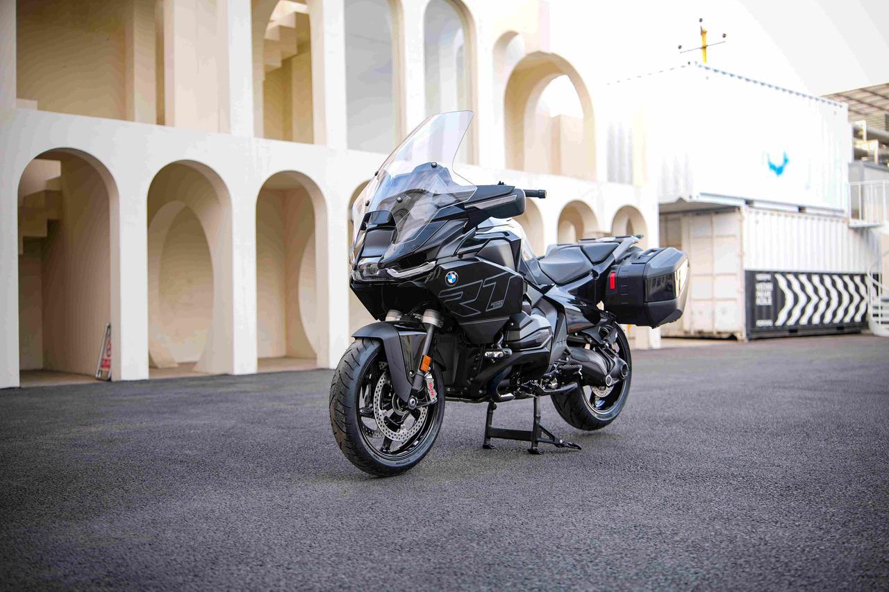 终于来了！经典公路旅行车全新BMW R 1300 RT中国上市，建议零售价319