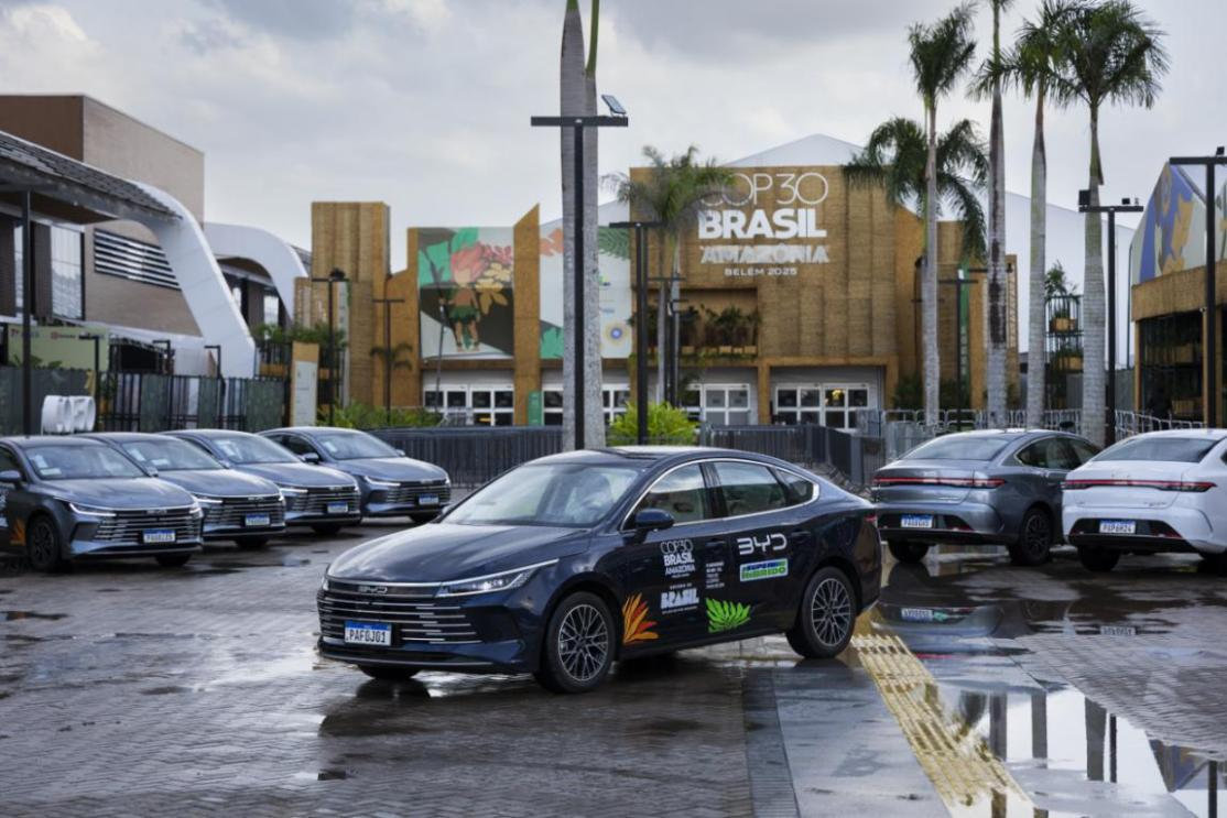 COP30在巴西贝伦开整啦！比亚迪作为官方合作伙伴，直接把“低碳”从嘴上落到了实