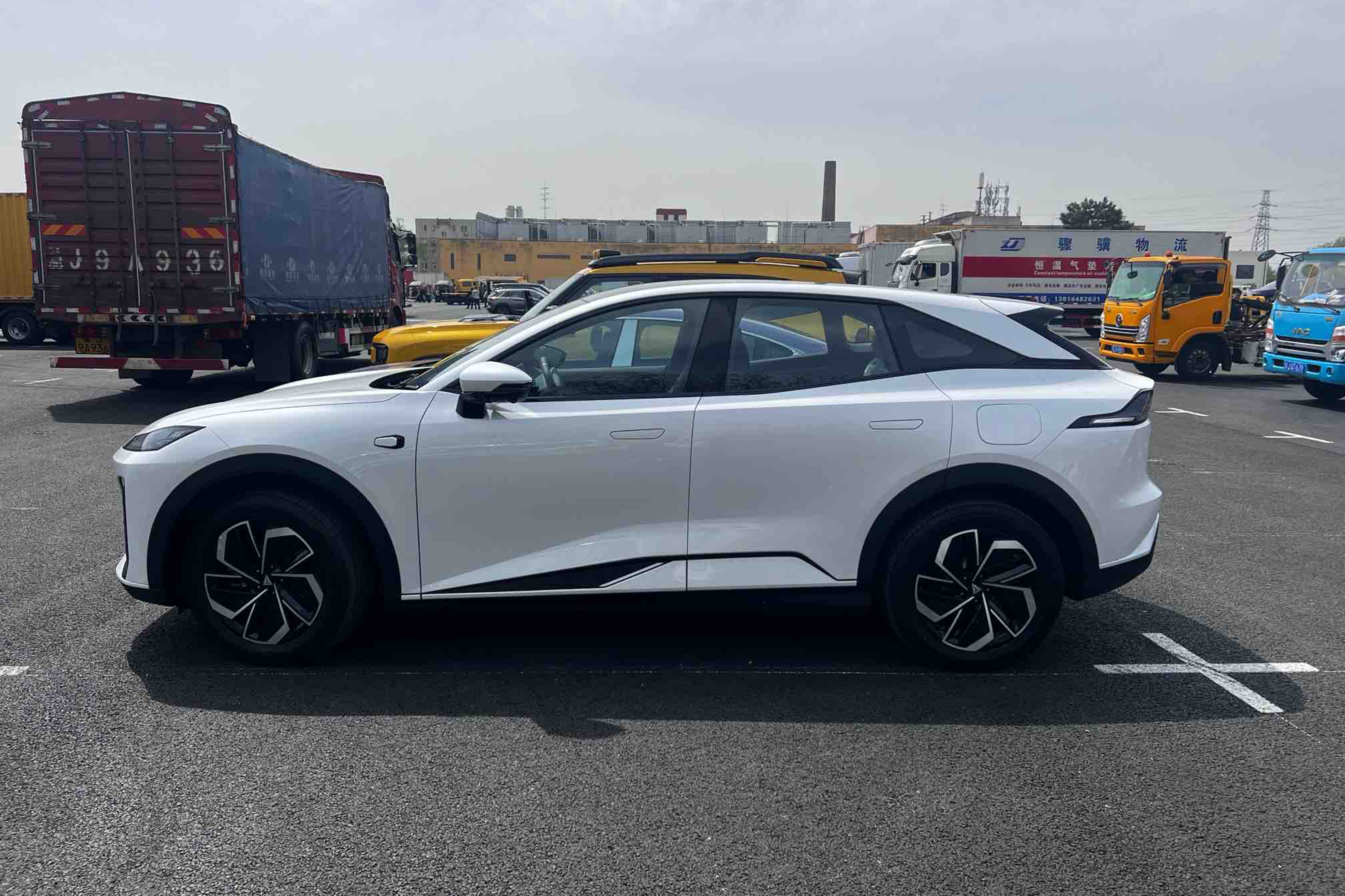 2026北京车展探馆直播进行中！新车热门车抢先看！现在看——深蓝S074月22日