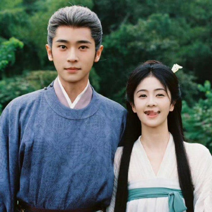 原来白鹿喜欢白毛 