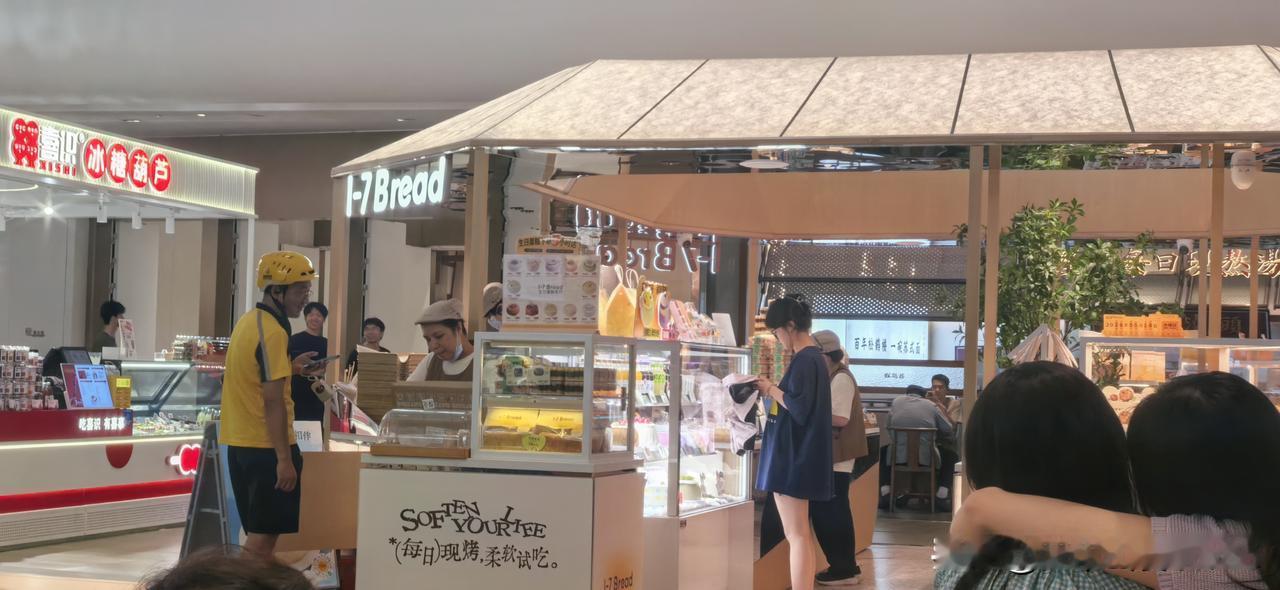 消费品牌真相：用户不忠诚，是因为你不值得

过去三年，餐饮消费行业最大的共识是：