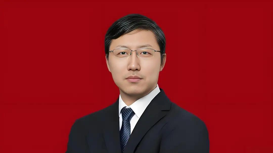 华为天才少年“不务正业”：融17亿让机器人绣花，却捅破了中国制造的天花板


近