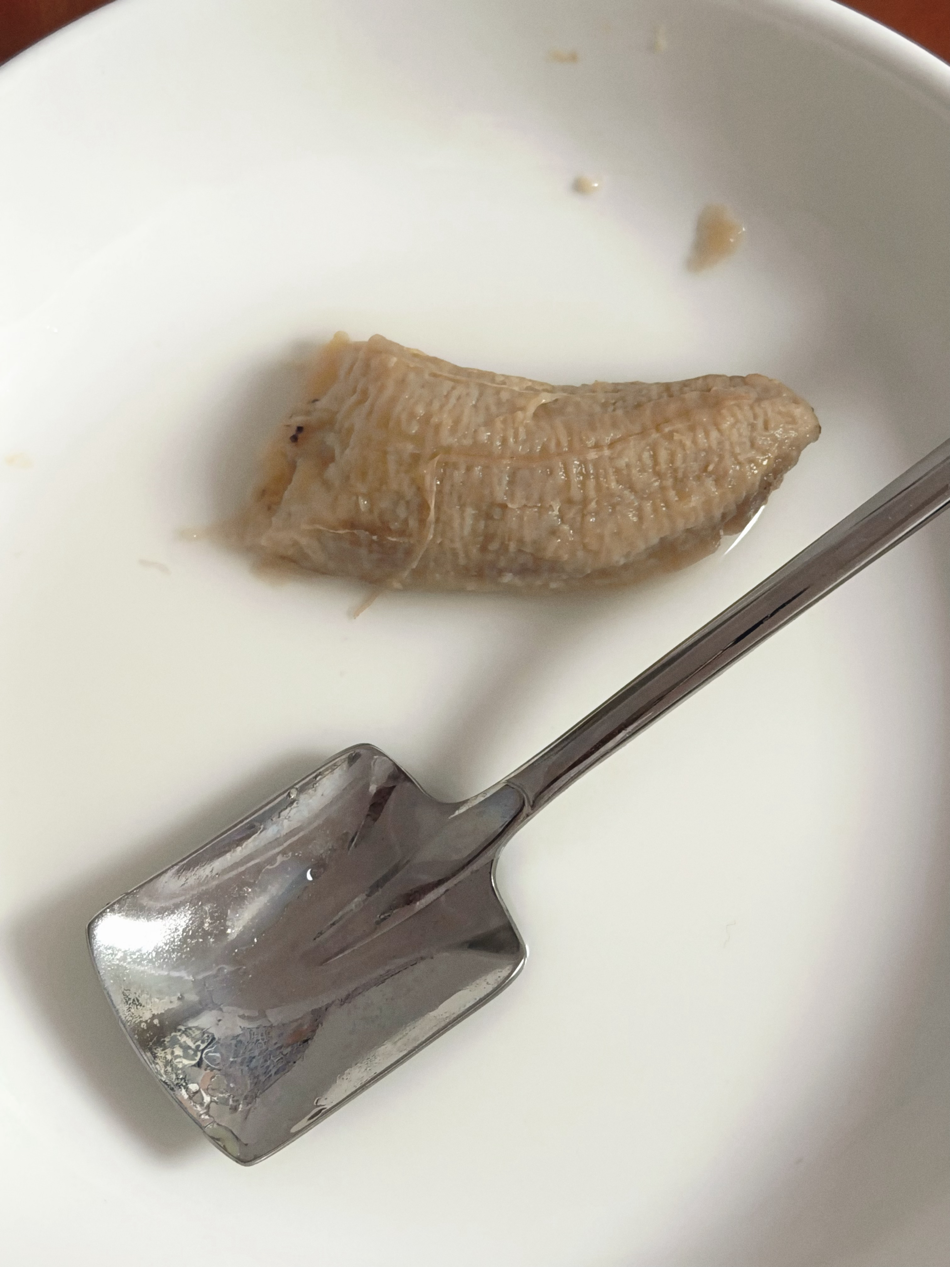 千万不要蒸香蕉给娃吃。 