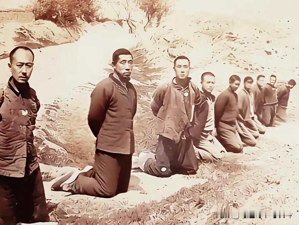 凝视抗联英烈遗照：以不屈之魂，铸中华荣光！

每一回凝视这张照片，泪水总会不由自