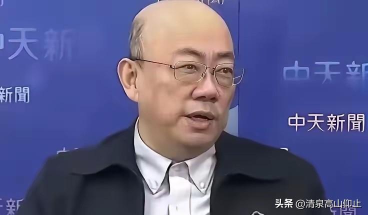 亮哥生气啦！

台岛名嘴郭正亮直接回怼台湾地区海委会管碧玲，你们是失职，没有守卫