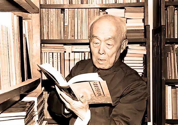 季羡林先生说他喜欢这样的人：质朴，淳厚，诚恳，平易；骨头硬，心肠软；怀真情，讲真