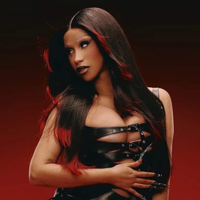卡姐Cardi B在自己的推特账号上透露，她拒绝了价值 6500 万美元的巡演合