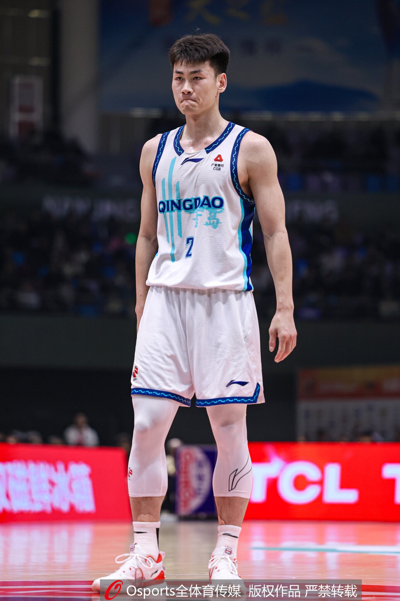 寒冰射手！王睿泽12投1中拿10分 于米提11中0一分未得