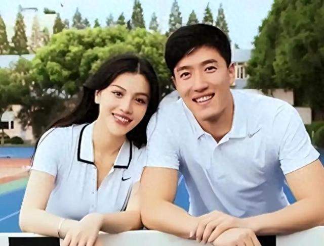 被骂了11年“刘翔前妻”35岁葛天靠话剧翻身刘翔退役领49万买断费