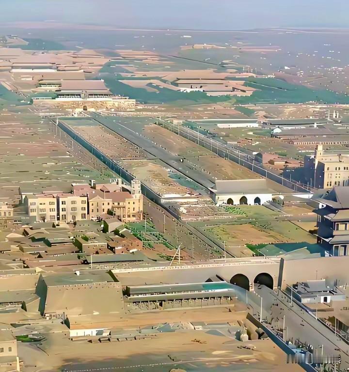 1925年的北京故宫、天安门、前门，和很多人都不认识的中华门

这些建筑拍照时间