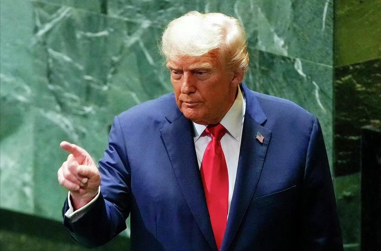 突发消息！特朗普态度大变。针对乌克兰问题，美国总统特朗普在社交平台上突然发文表示