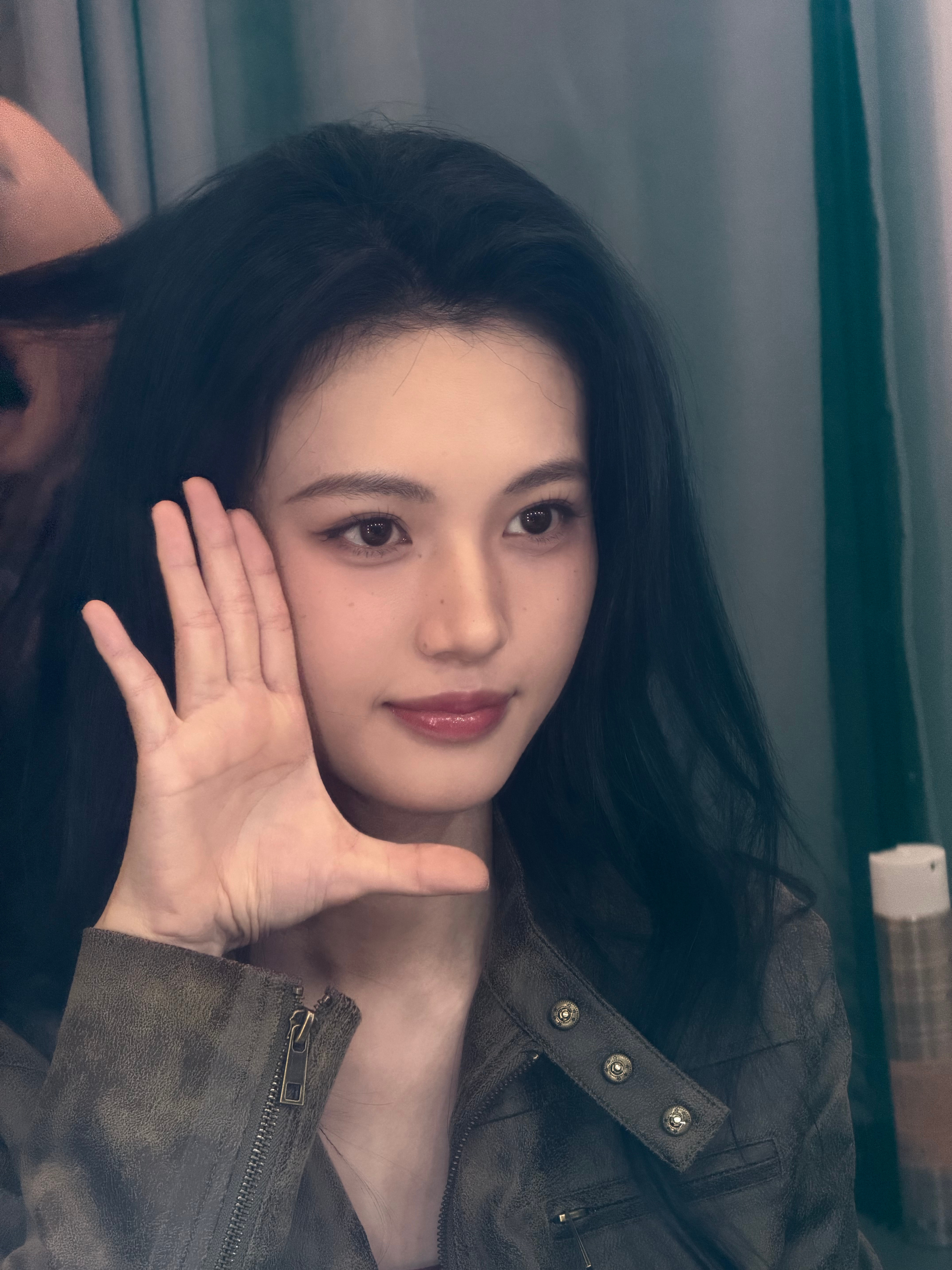 沈羽洁 🩵沈羽洁巴云野 🩵沈羽洁许你星河千里 羽洁和你say hi～👋🏻