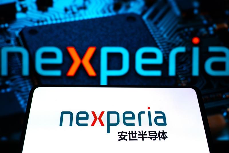 荷兰安世半导体这个事后续影响是巨大的，中国企业肯定是不敢随便去投资合作了，政府也