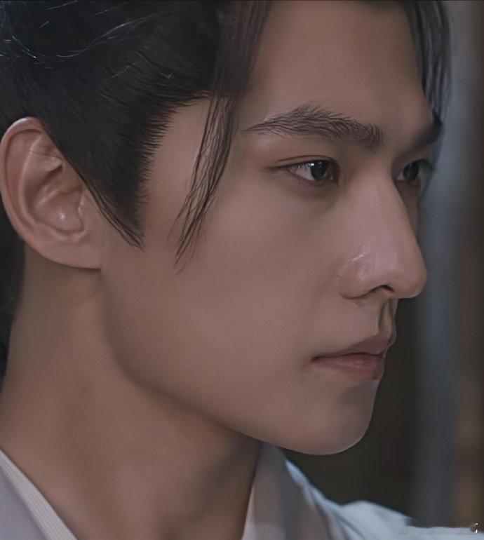 杨洋凡人修仙传角色榜第一杨洋韩立角色榜登顶 韩立的故事还在继续，杨洋也将带着观众