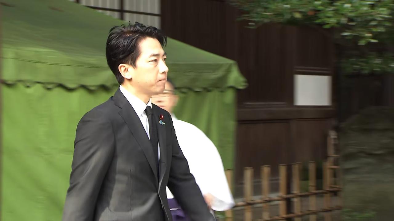 公然挑衅，日本没有丝毫悔意！8月15日是日本的战争结束纪念日，日本防卫大臣小泉进