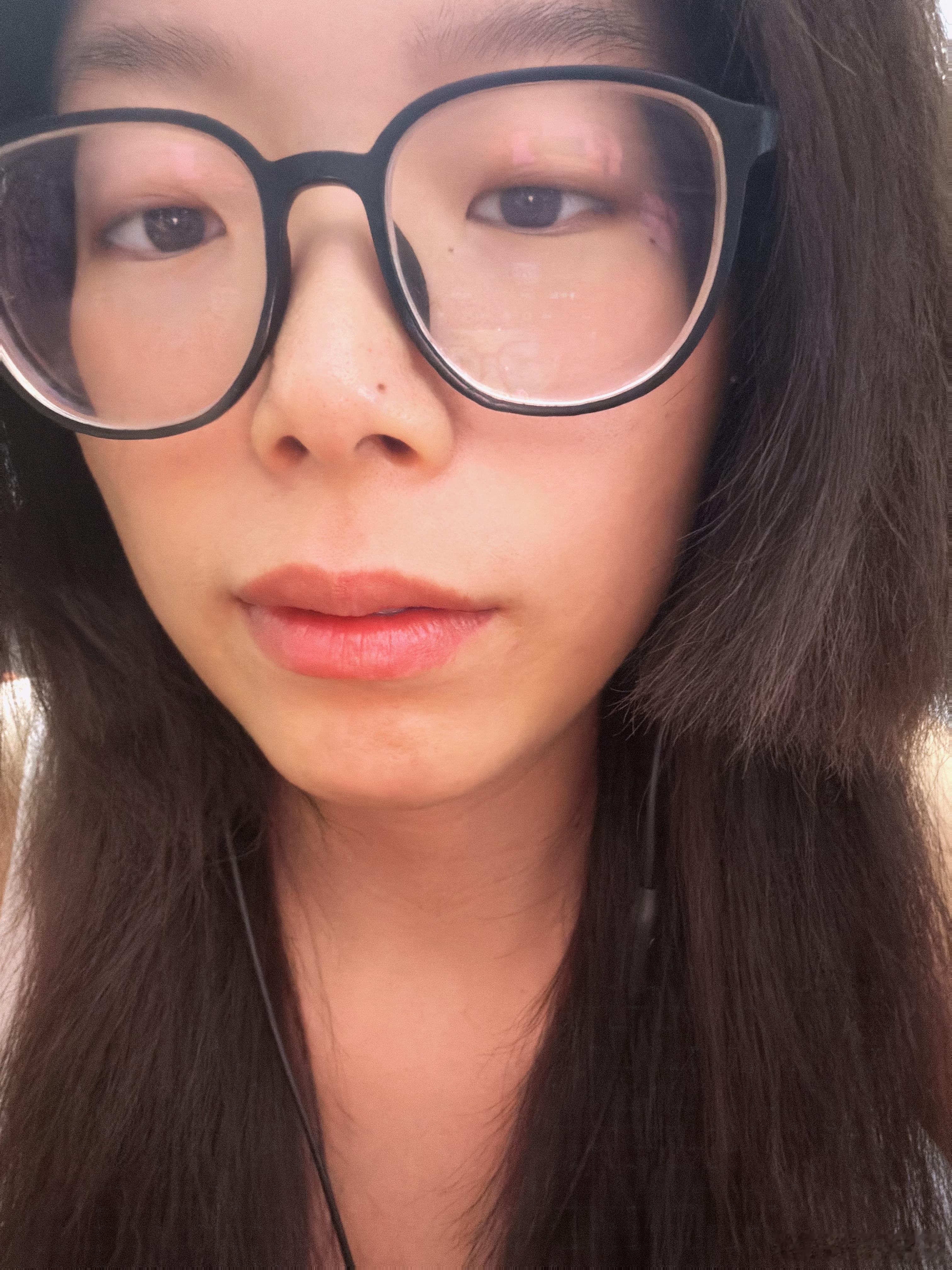 这么晚了还有谁和我一样在工作吗