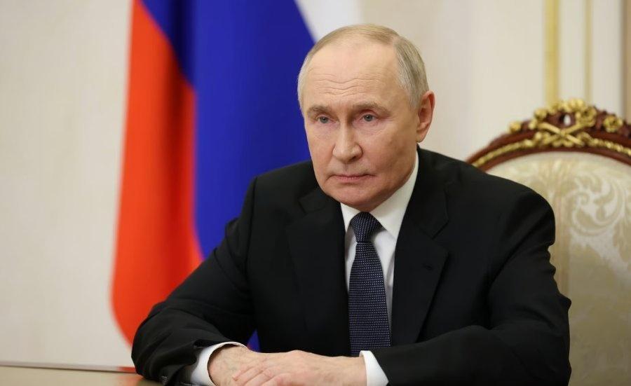 《普京要求内阁12月1日前制定稀土开采计划，乐于与任何外国伙伴合作》普京要求内阁