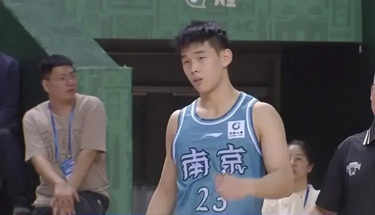 CBA爆大冷！同曦掀翻联赛第3！外援46+6单点爆破 或创历史进季后赛。这场球表