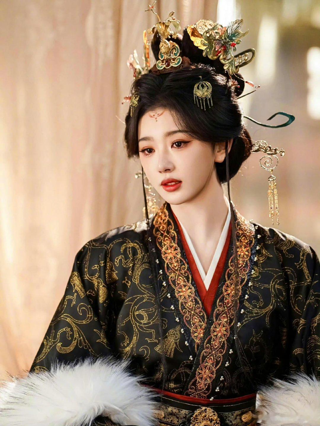 孔雪儿主演昭阳公主 孔雪儿古装造型温婉又兼具气场，适配昭阳公主可娇蛮可深沉的多重