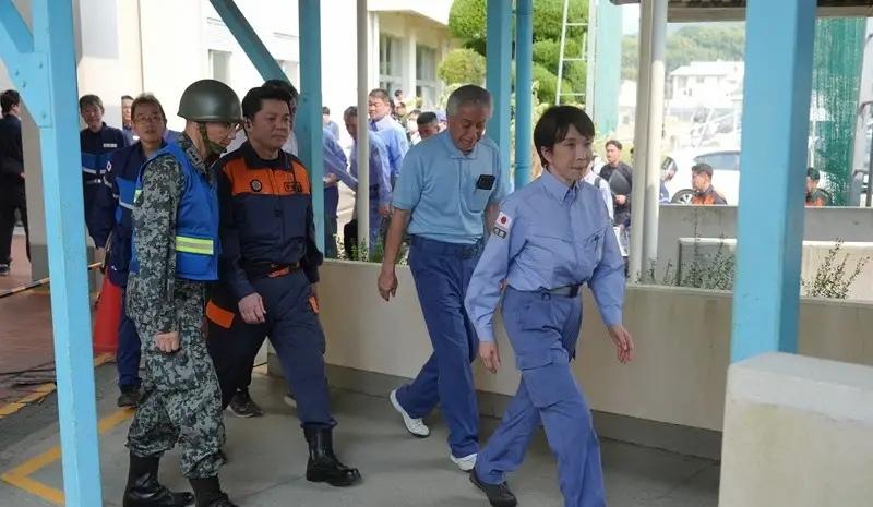 挑战重重！日本震后一周悲剧继续，熊本38人遇难，高温比地震更伤人

截止到8月4