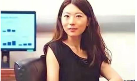 “我情愿在美国住下水道，翻垃圾桶，也不回该死的中国”，谁能想到，说出这句话的人曾