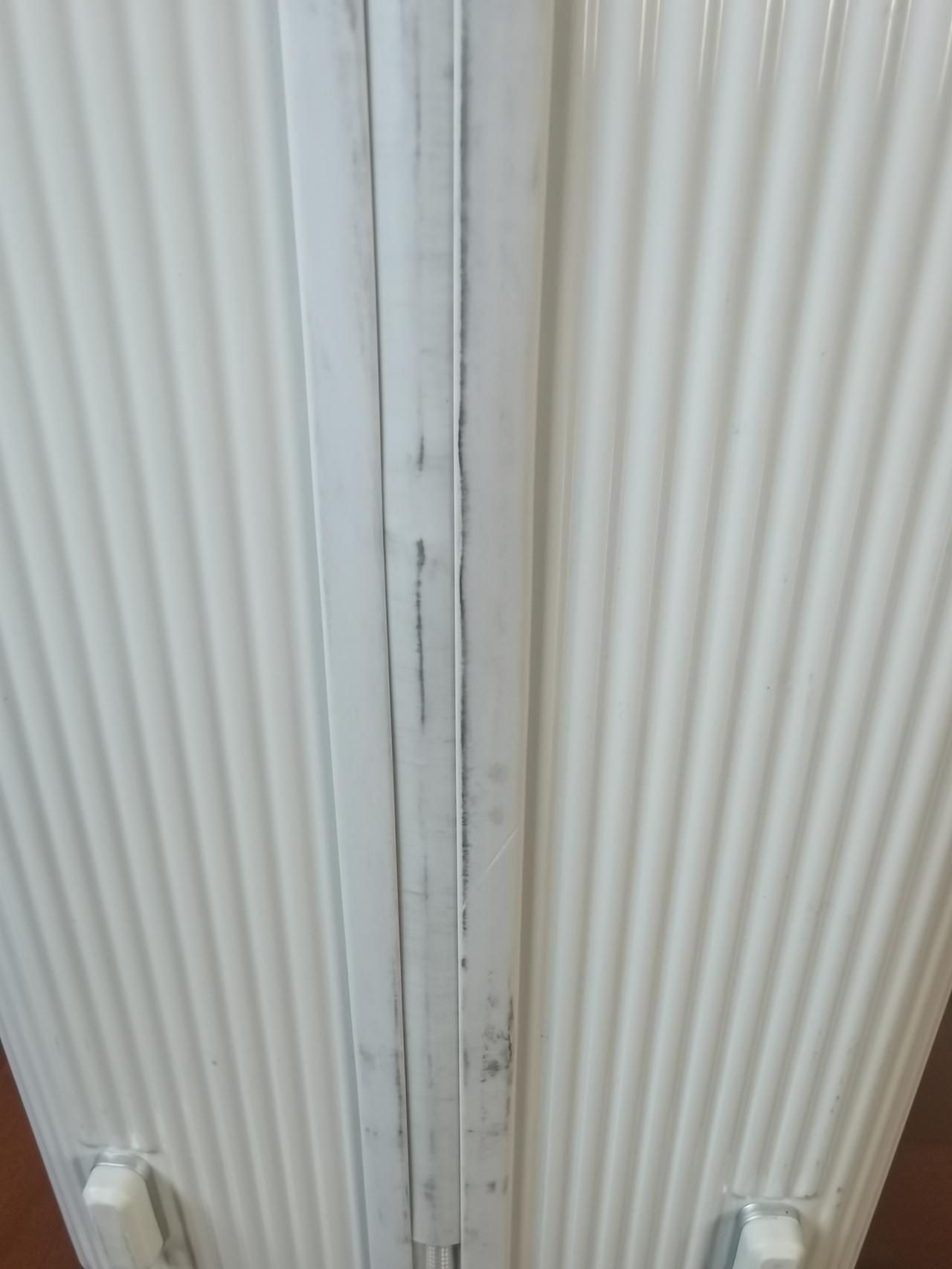 平时家里买点什么用的东西，喜欢去实体店。因为看得见、摸得着，这样买了心里才踏实。