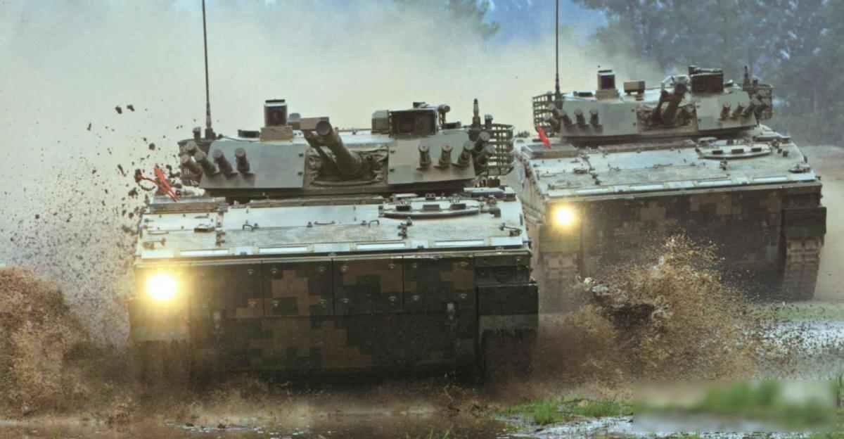 BMP-3还在战场上打，侧面一炸就完，04A却悄悄改了命

最近看到一组数据，觉